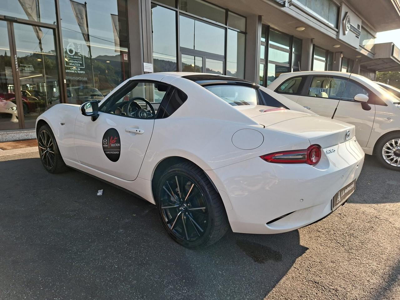 Mazda MX-5 2.0L Skyactiv-G RF Exclusive-Line