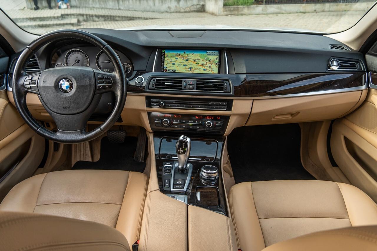 BMW 530d xDrive Luxury Steptronic - 2015