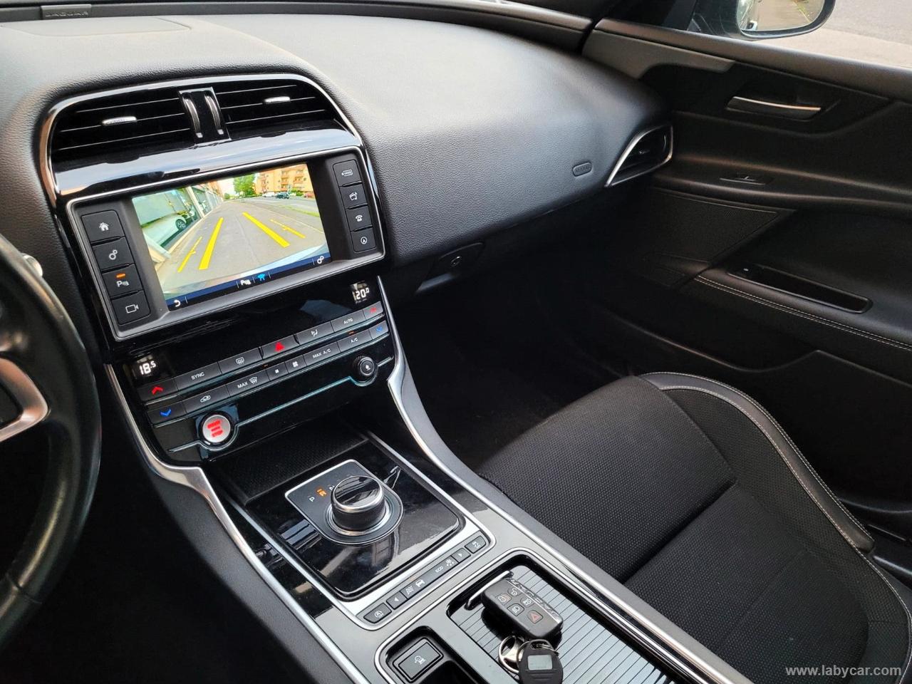 JAGUAR XE 2.0 D Turbo 180 CV aut. R-Sport