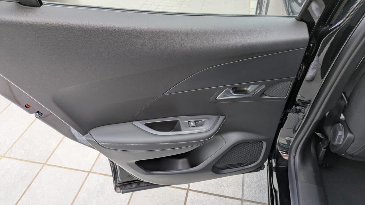 Peugeot 2008 100 S&S Allure