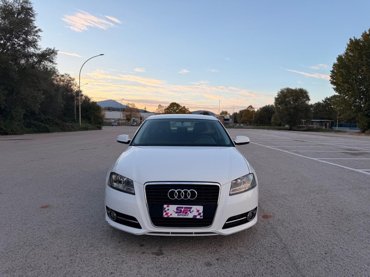 Audi A3 1.6 TDI 105 CV CR S tr. Ambiente