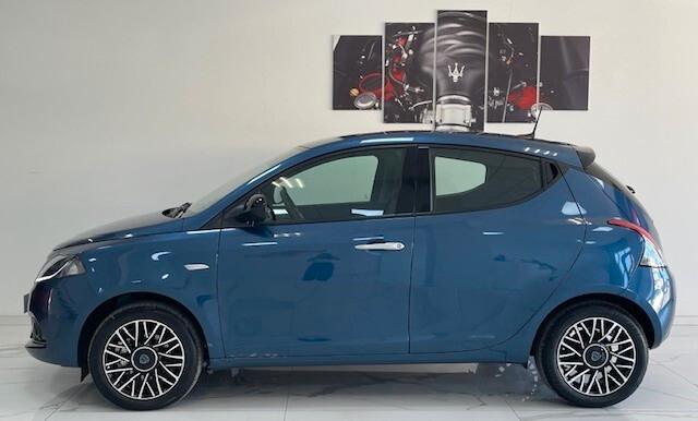 Lancia Ypsilon 1.0 FireFly 5 porte S&S Hybrid Platino 4.500km