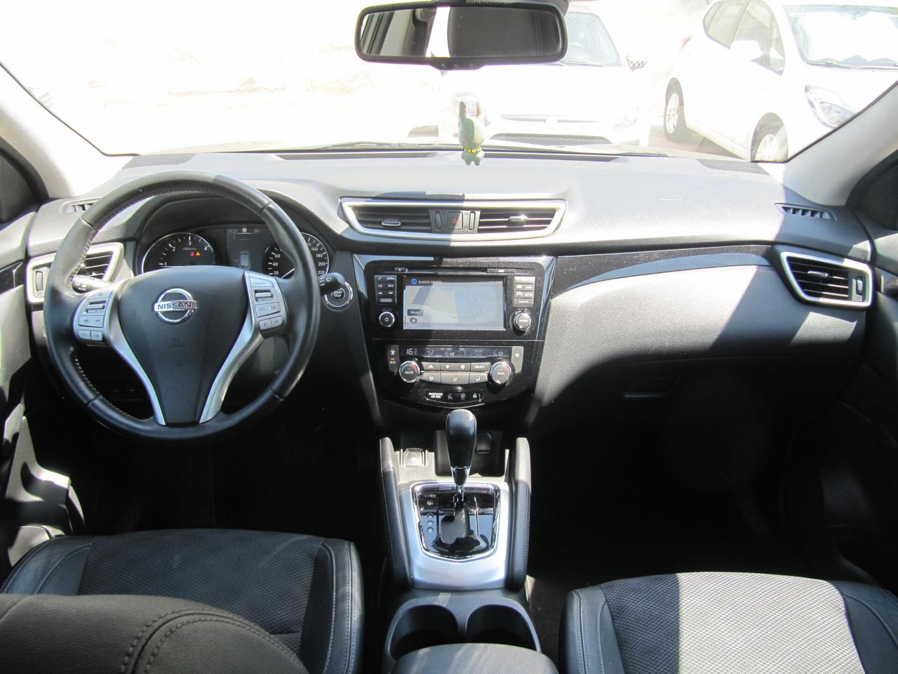 Nissan Qashqai 1.6 dCi 2WD Tekna - AUTOMATICO