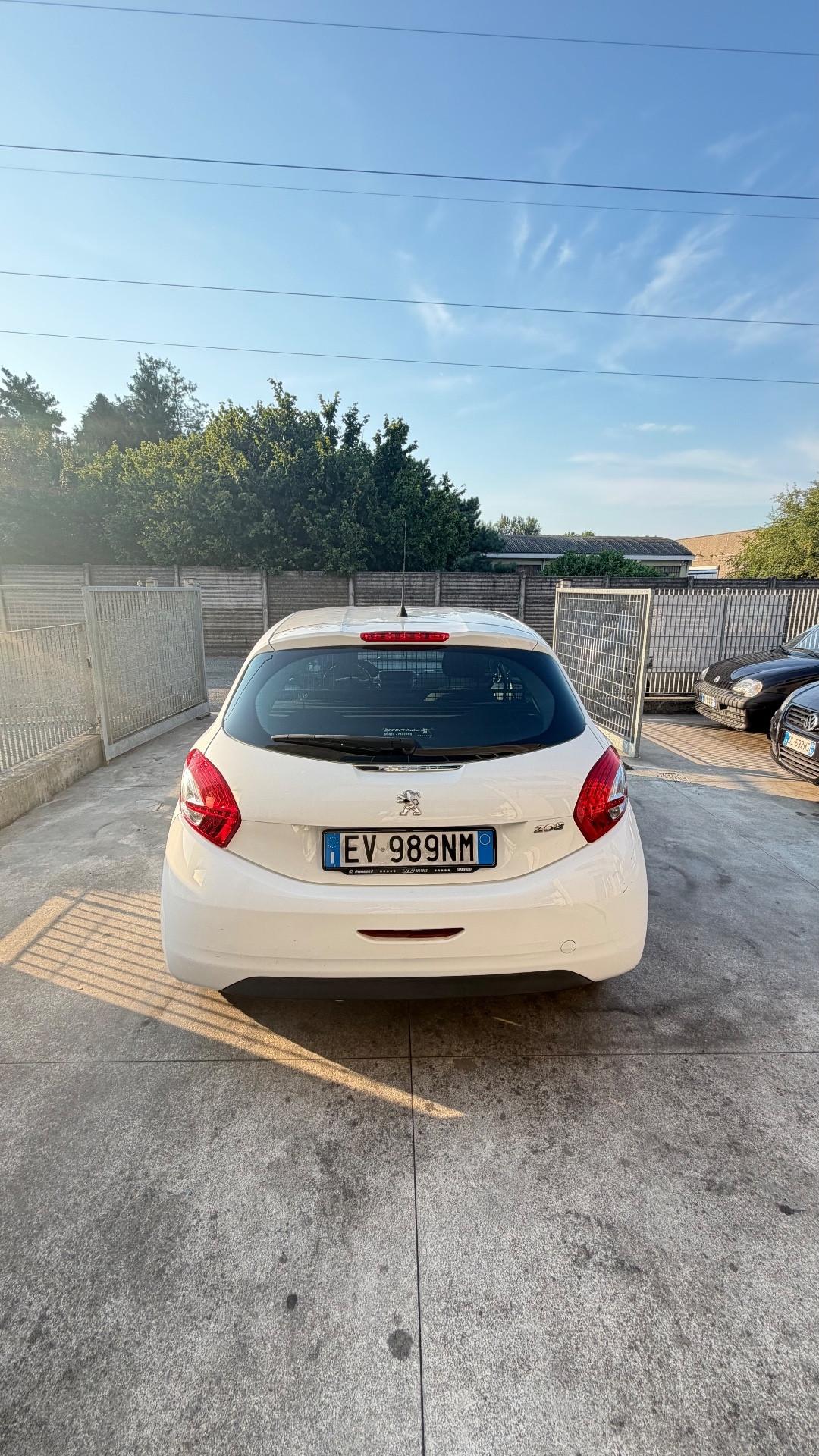 Peugeot 208 VAN AUTOCARRO IVA ESPOSTA