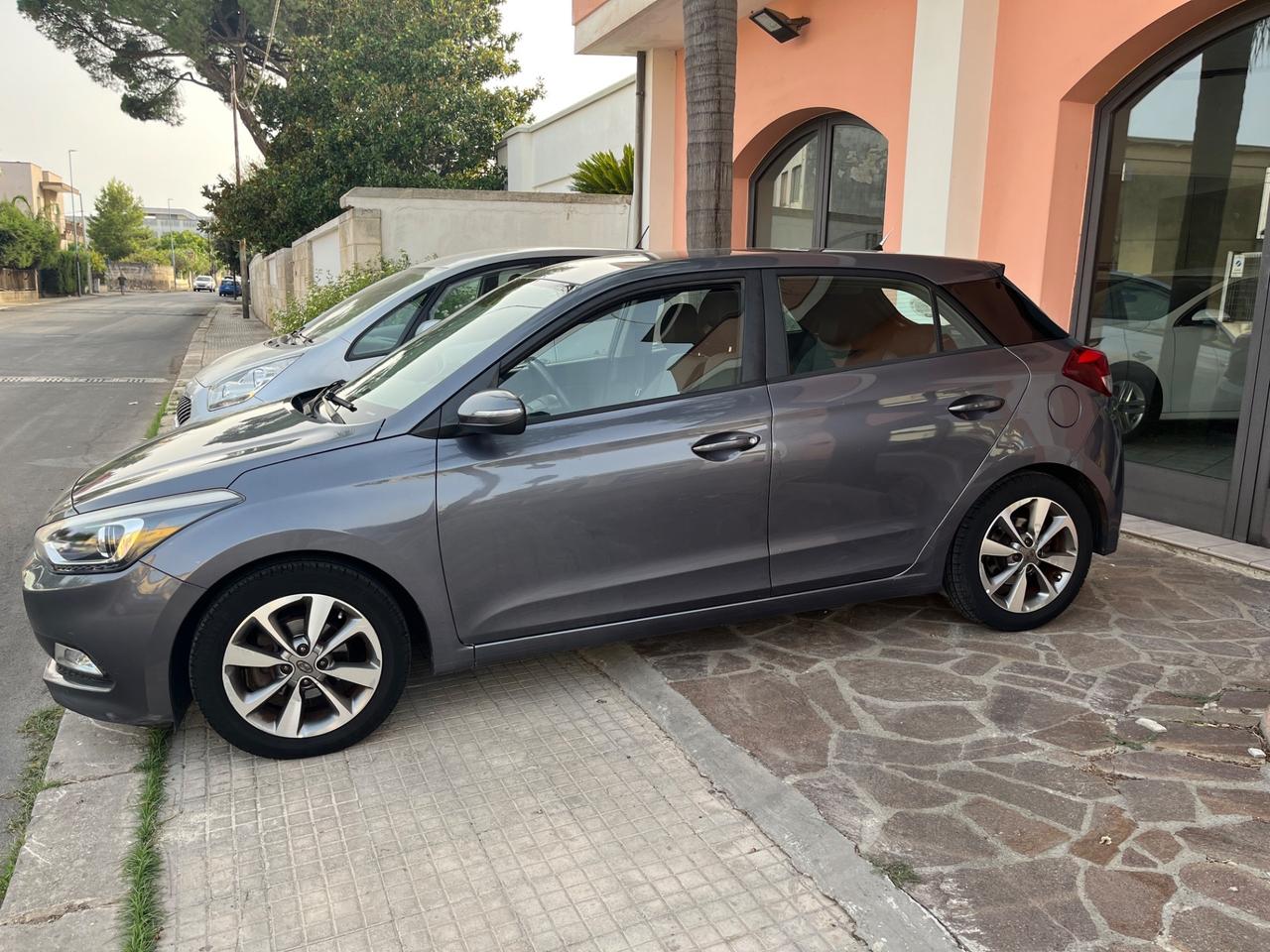 Hyundai i20 1.2 84 CV 5 porte Econext Comfort