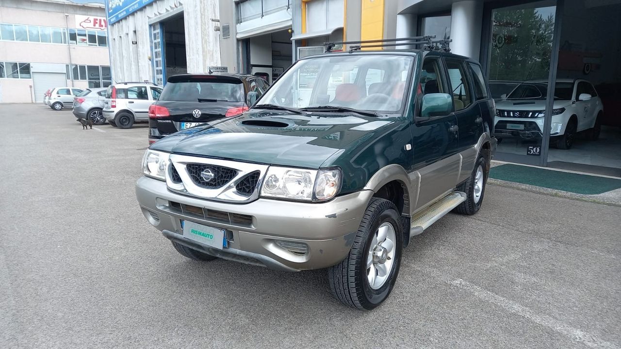 Nissan Terrano II Terrano II 2.7 Tdi 5 porte 7 posti