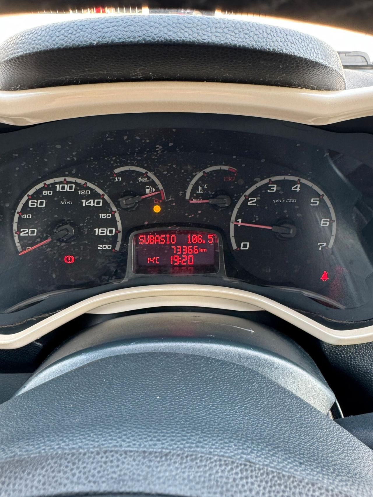 Ford Ka 1.2 8V 69CV Titanium operatori di settore