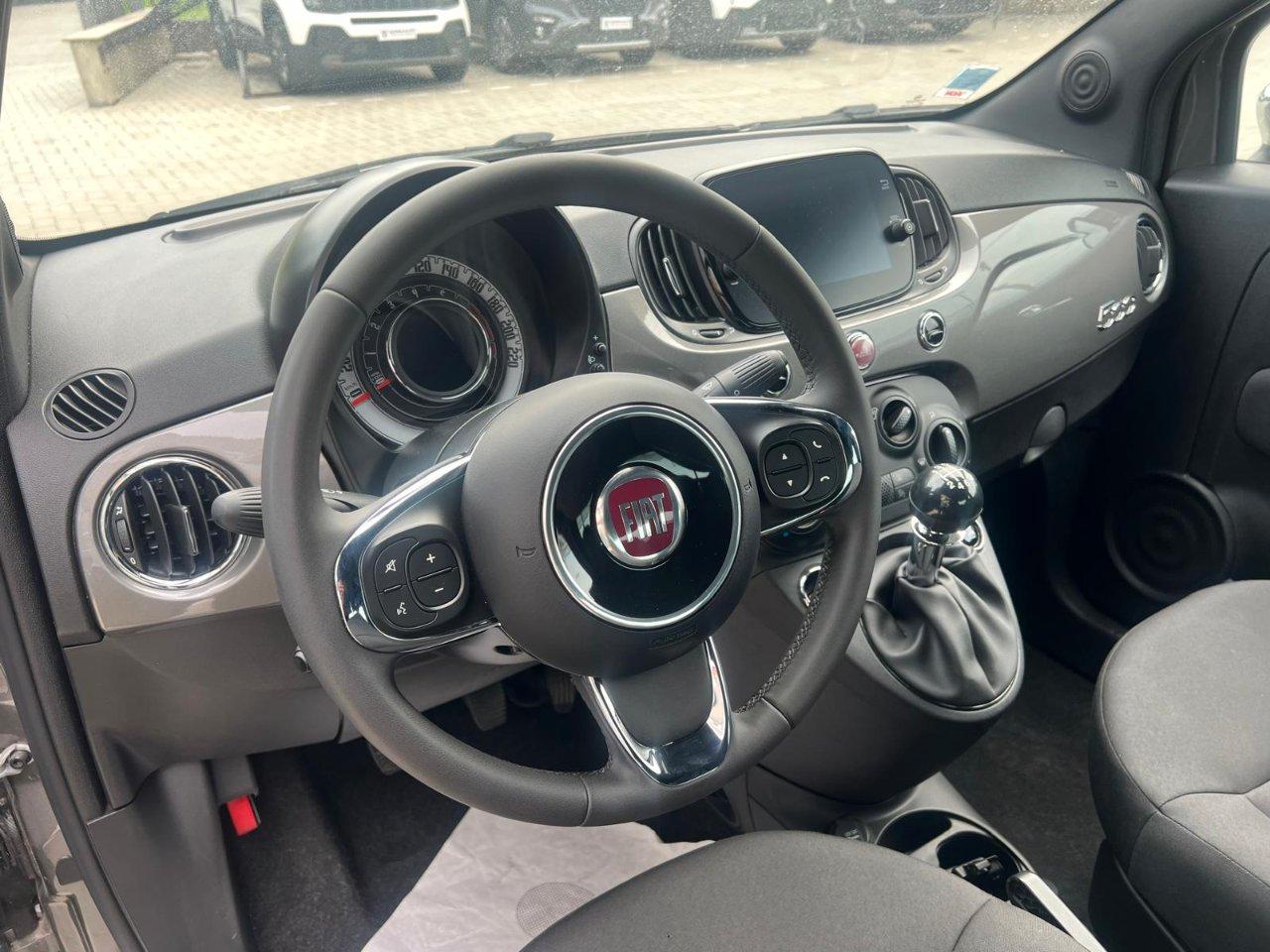 Fiat 500 1.0 hybrid Dolcevita 70cv