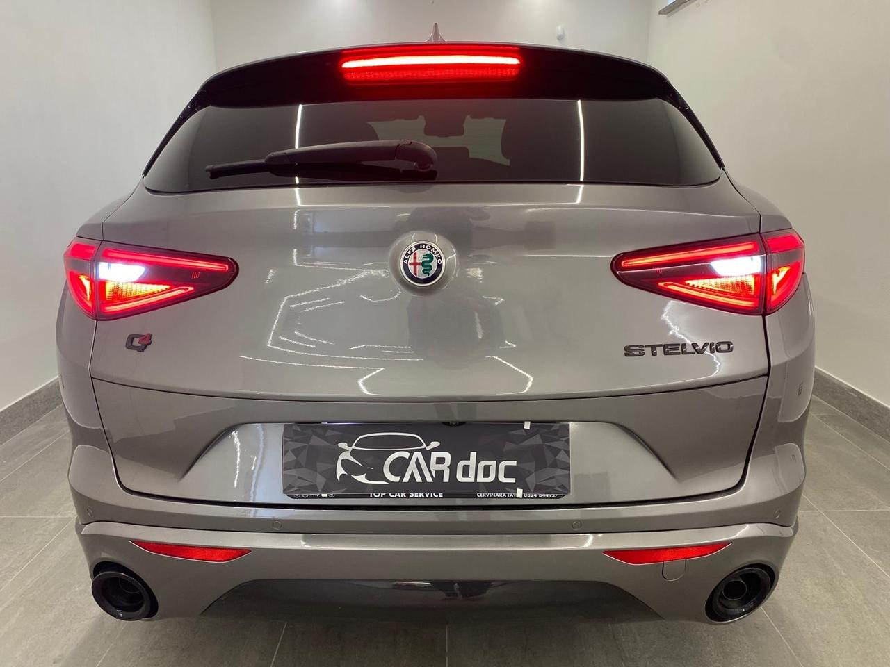 Alfa Romeo Stelvio 2.2 Turbodiesel 210 CV AT8 Q4 Veloce