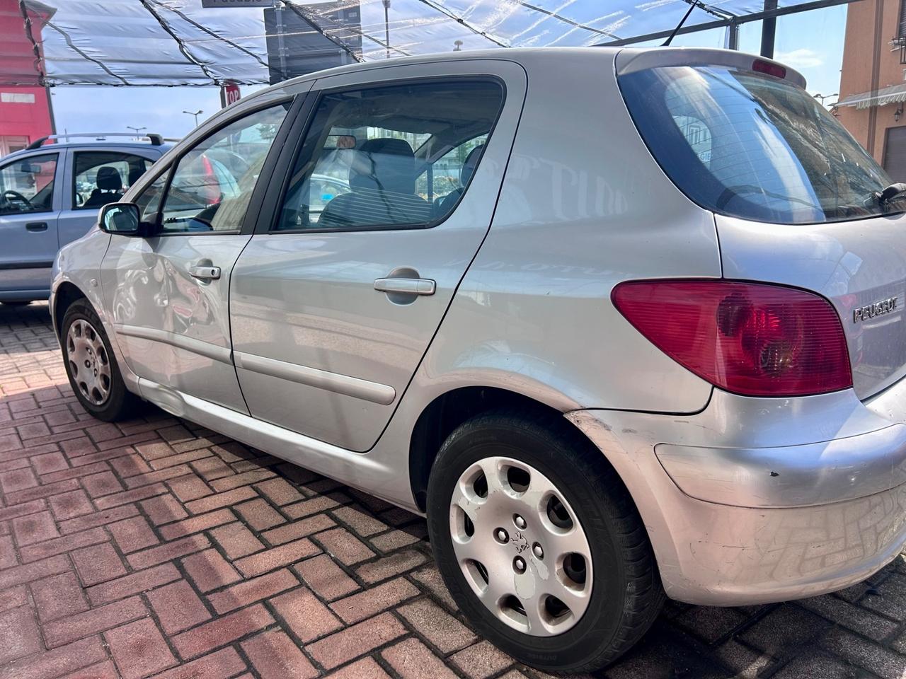 Peugeot 307 1.4 HDi 5p. XT