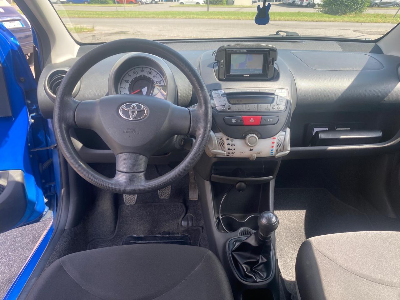 Toyota Aygo 1.0 12V VVT-i 5 porte Active Connect