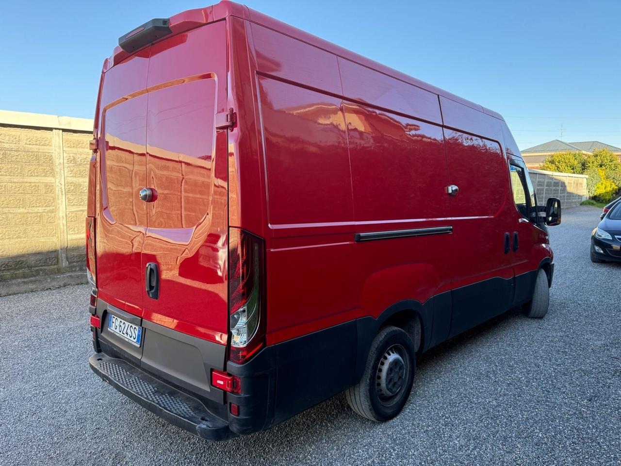 Iveco Daily 33S12 2.3 HPT PM-TM Furgone