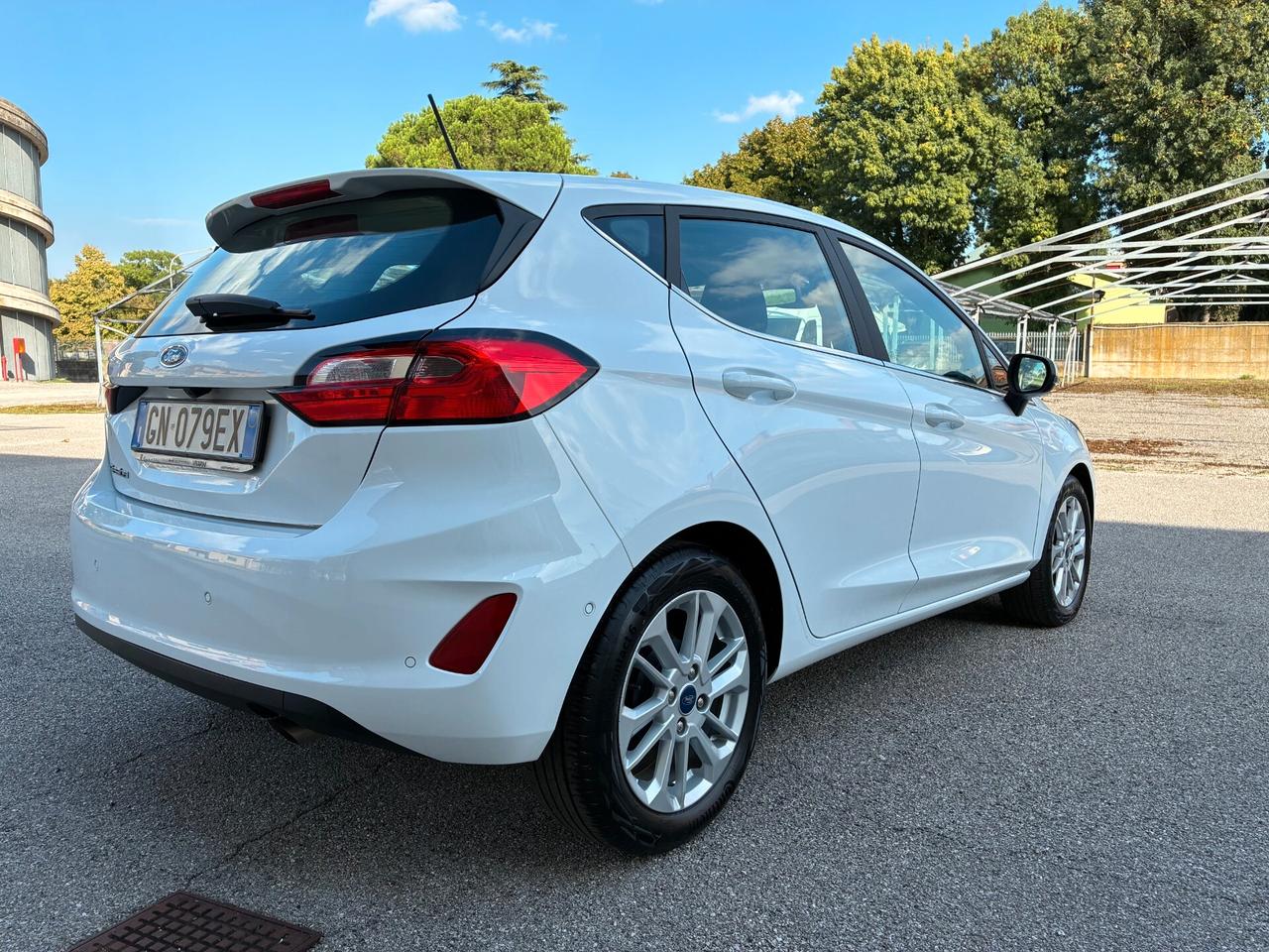 Ford Fiesta 1.1 75 CV Titanium + Comfort Pack