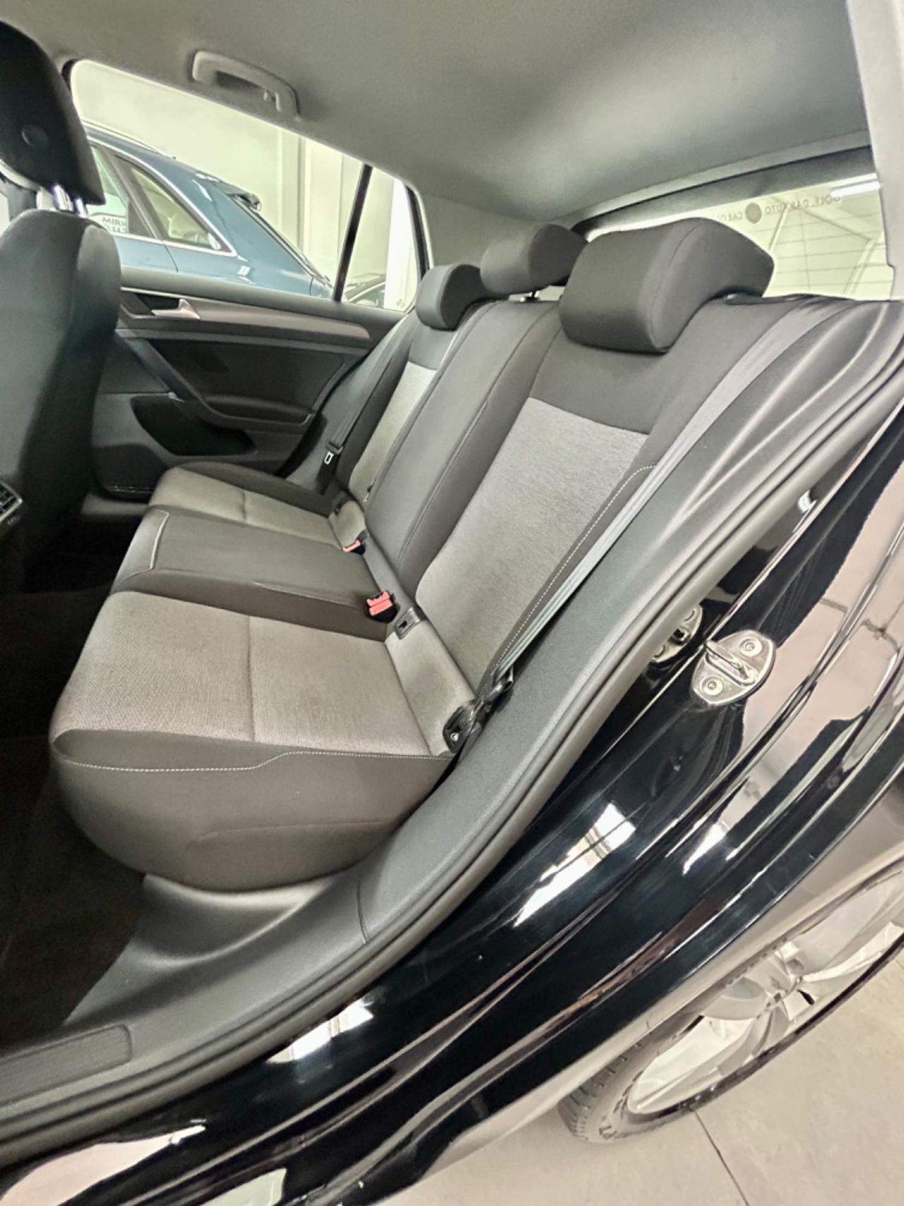 VW GOLF 7 1.6 TDI 5p.Technology FINANZIABILE
