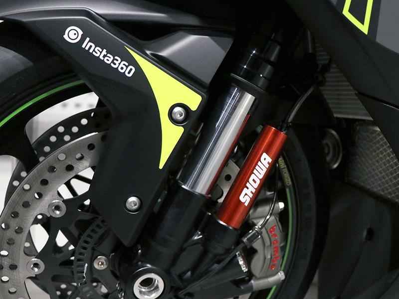 Kawasaki Ninja 1000 ZX-10RR Winter Test