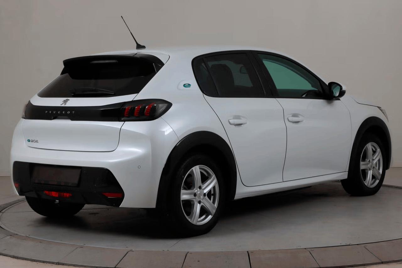 Peugeot 208 E-208