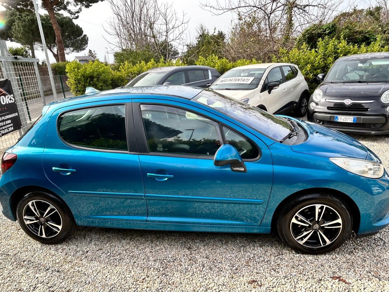 Peugeot 207 1.4 HDi 70CV 5p.
