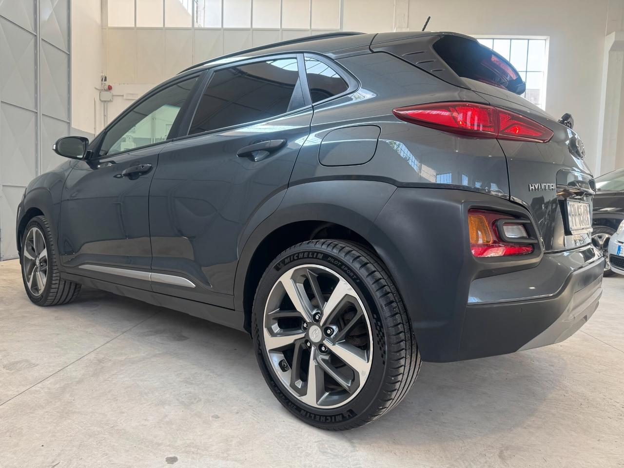 Hyundai Kona 1.0 T-GDI Xpossible SAFETY PACK