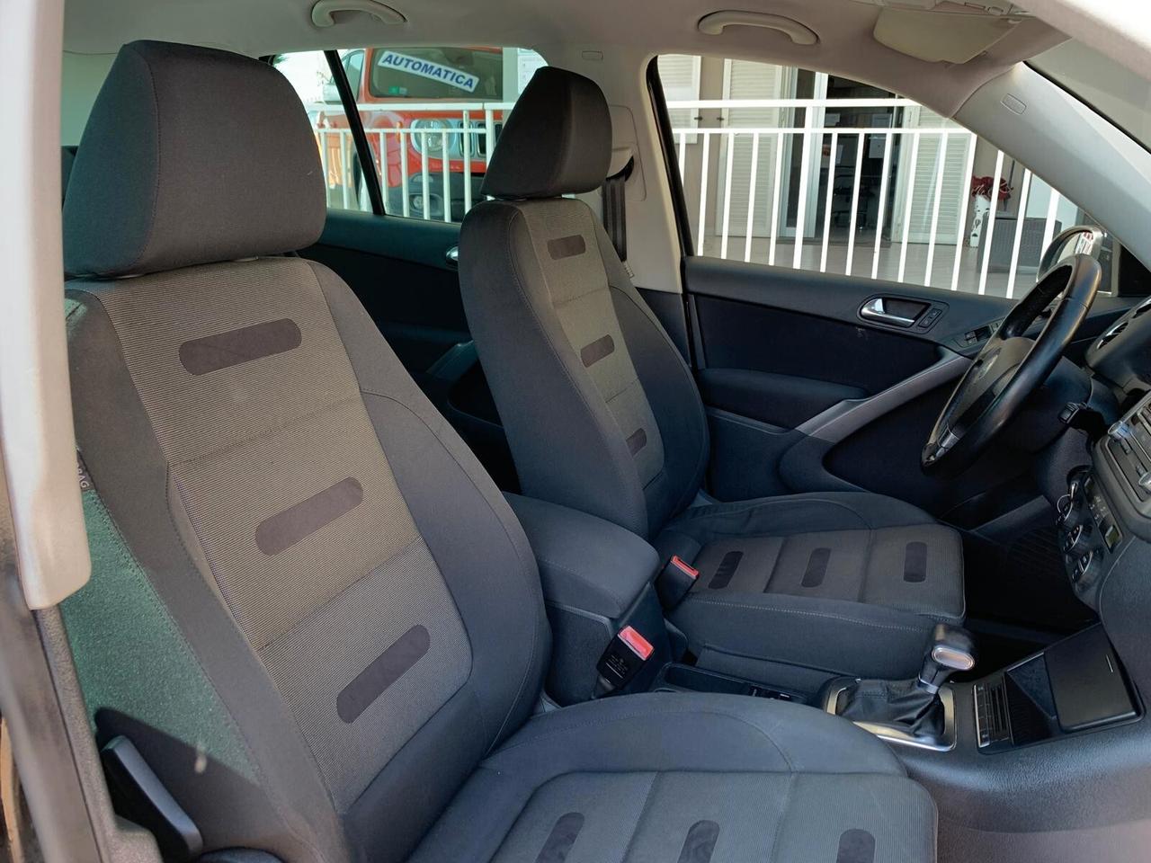 Volkswagen Tiguan 2.0 16V TDI DPF Sport & Style (18°)