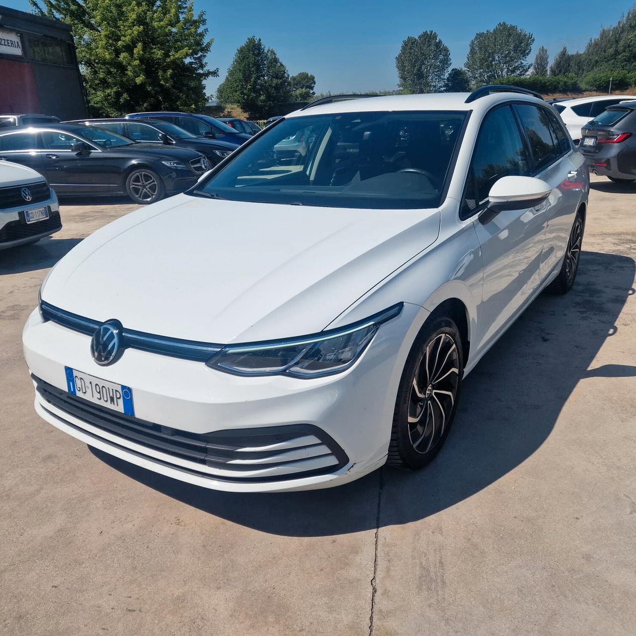 Volkswagen Golf Variant Golf Variant 1.5 TGI DSG Style PERFETTA QUALSIASI PROVA