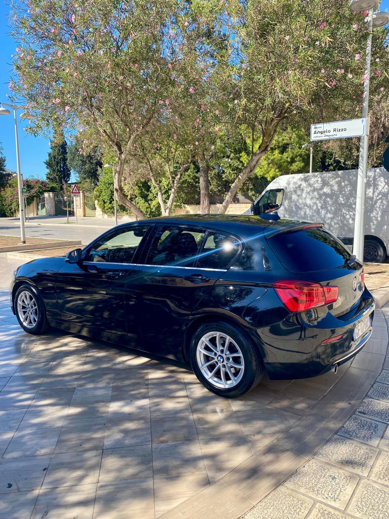 Bmw 116d 5p. Urban 1.5