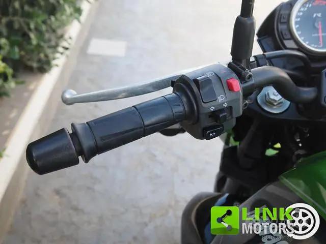 KAWASAKI Z 750 R * 95,00 al mese*