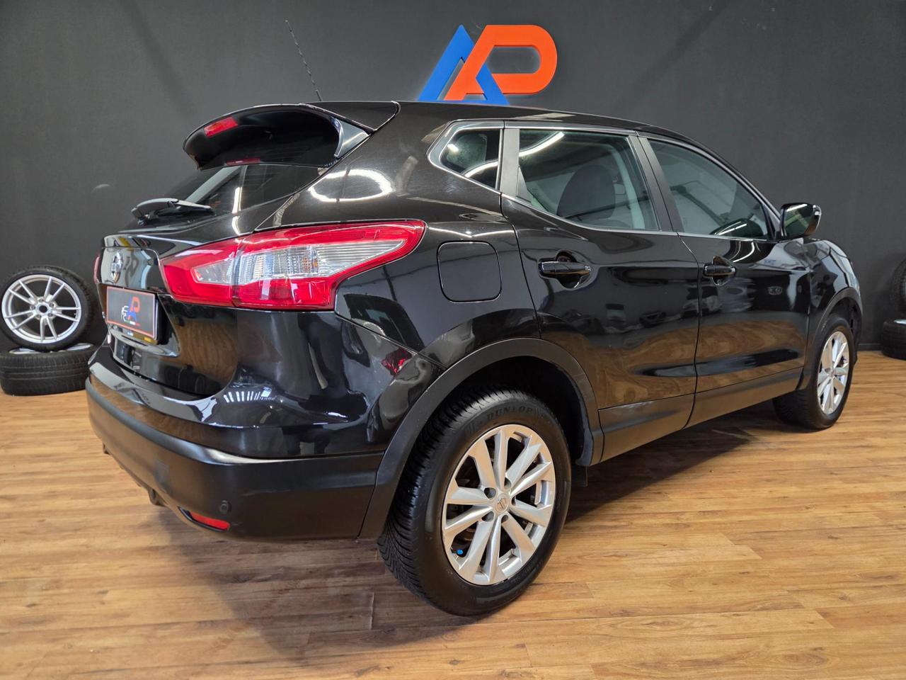 Nissan Qashqai 1.5 dci Tekna 110cv E6