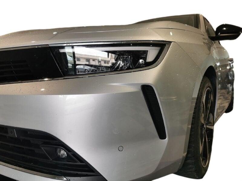 Opel Astra 1.5 Turbo 130cv Business Elegance AT8