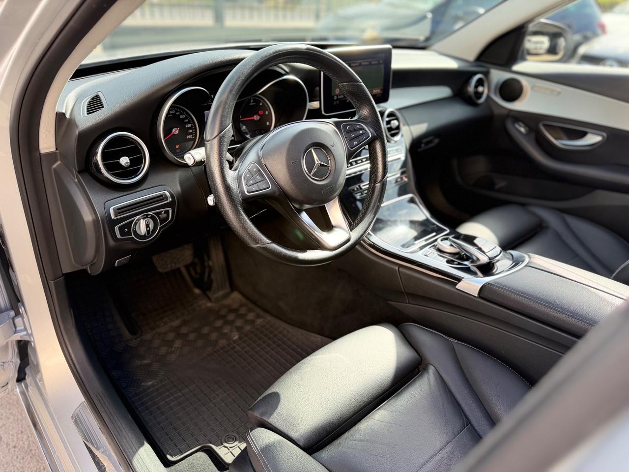 Mercedes-benz C 220 d S.W. Auto Premium + TETTO PARI AL NUOVO