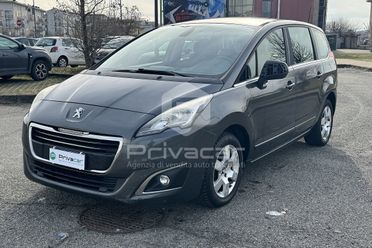 PEUGEOT 5008 1.6 HDi 115CV Business