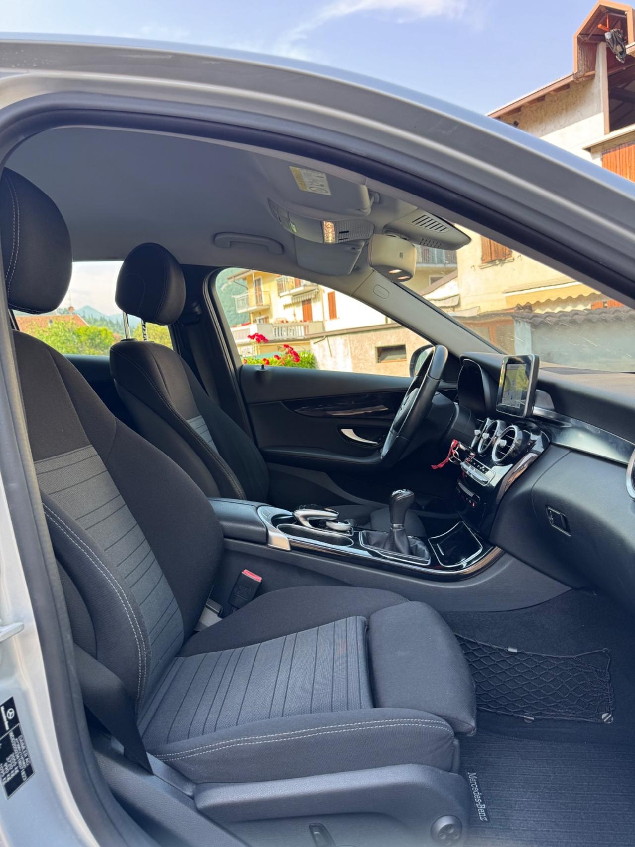 Mercedes-benz C 180 d Auto Premium