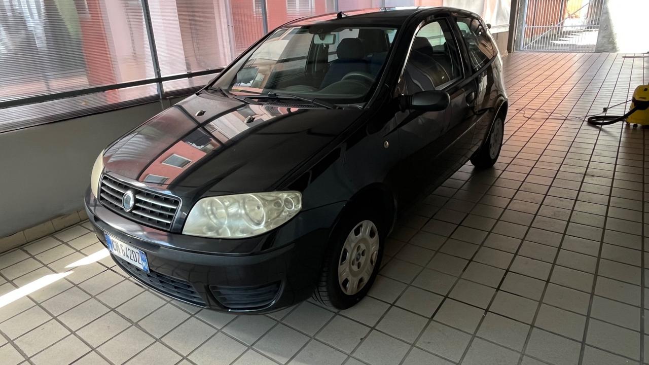 Fiat Punto 1.2 3 porte Active