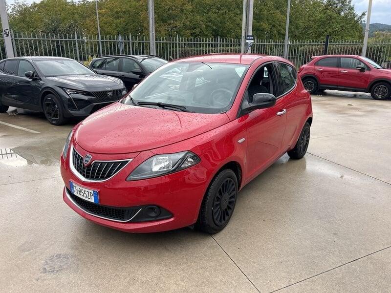 Lancia Ypsilon LANCIA YPSILON HYBRID SILVER 1.0 70 CV