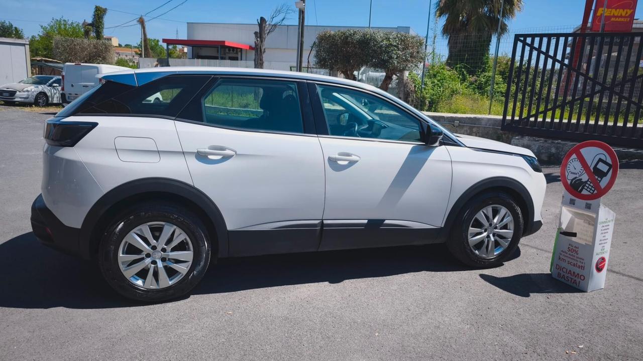 Peugeot 3008 BlueHDi 130 S&S Active Pack