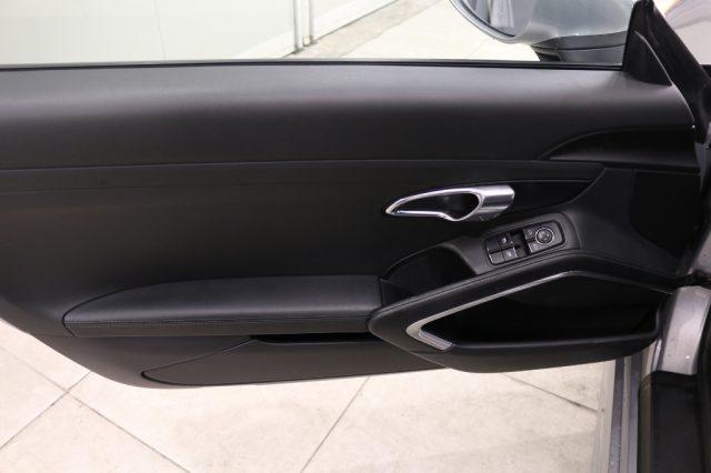 PORSCHE 718 Spyder 2.0