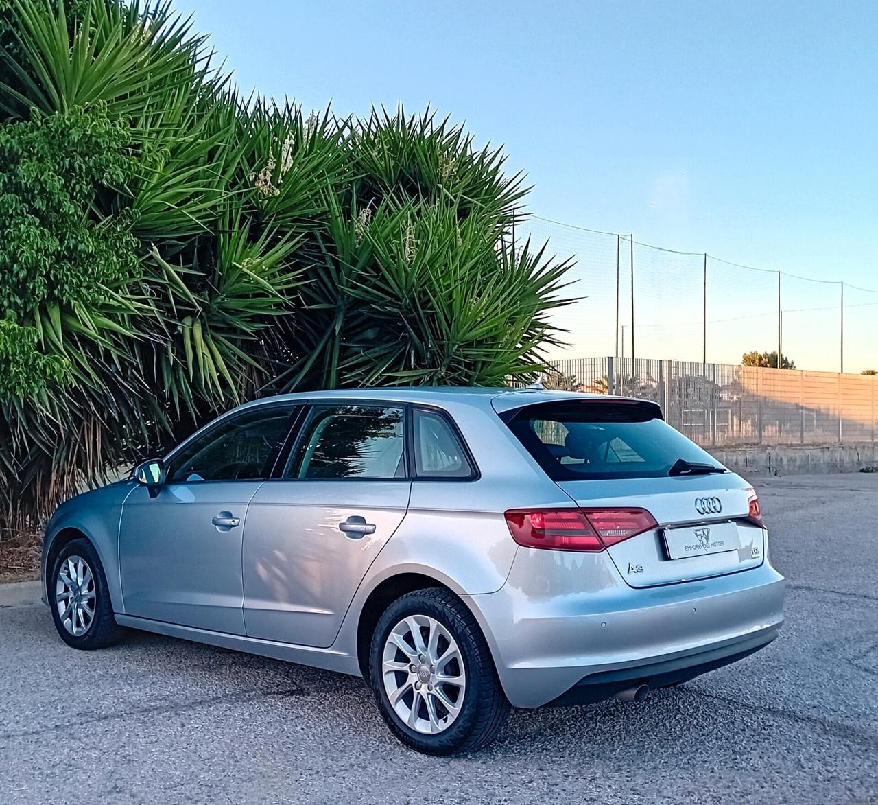 Audi A3 SPB 1.6 TDI 110 cv ULTRA Attraction - UNIPROPRIETARIO