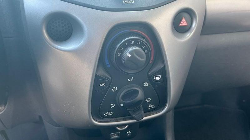 Peugeot 108 5 Porte 1.0 VTi Active