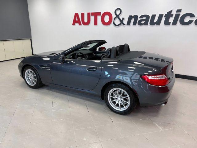 MERCEDES-BENZ SLK 200 CGI BLUEEFFICIENCY