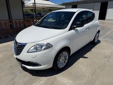 Lancia Ypsilon 0.9 TwinAir 85 CV Cambio Automatico