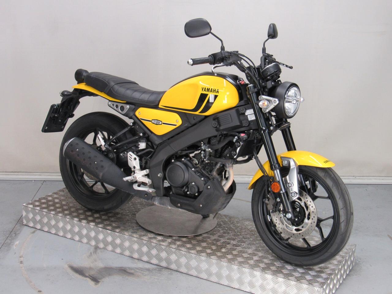 Yamaha XSR 125 ABS 11 KW PATENTE A1/B