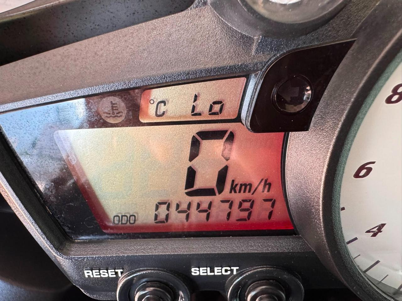 Yamaha YZF R6 * TUA A 87 EURO AL MESE CON FORMULA 50%