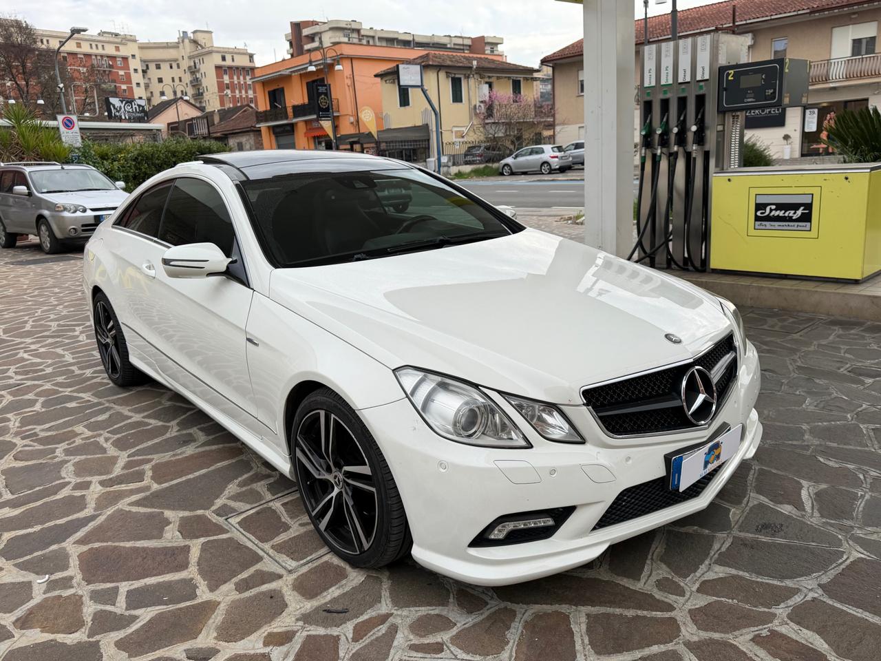 Mercedes E 250 CDI BlueEfficiency Avantgarde Coupe