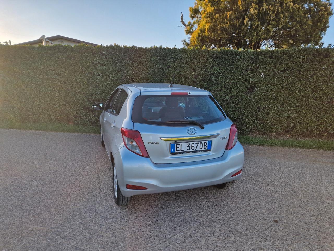 Toyota Yaris 1.3 5p Lounge CVT