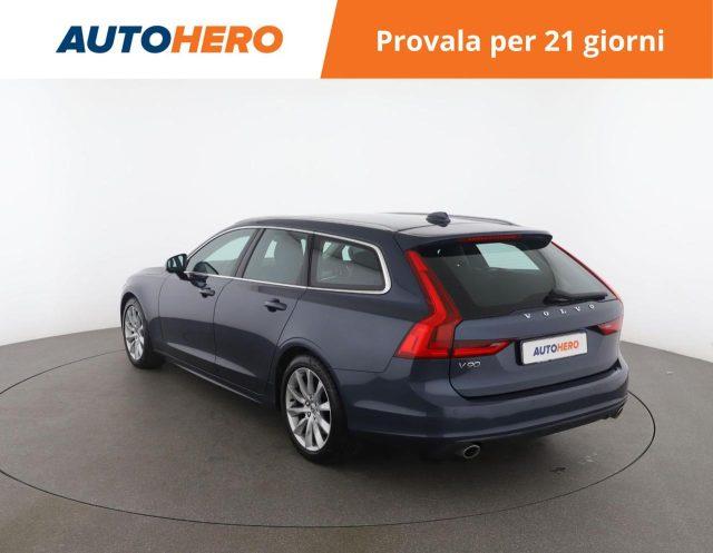 VOLVO V90 D4 Momentum