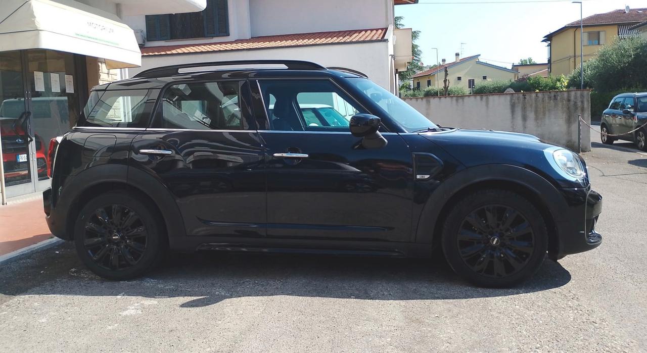 MINI Cooper Countryman HYPE
