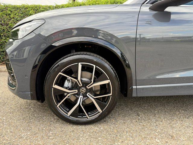 VOLKSWAGEN Tiguan 2.0 TDI 193 CV DSG 4MOTION R-Line Plus KM0 - TETTO