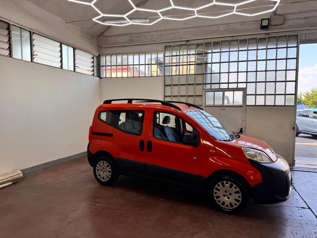 Peugeot Bipper Tepee 1.3 HDi 75 FAP Outdoor