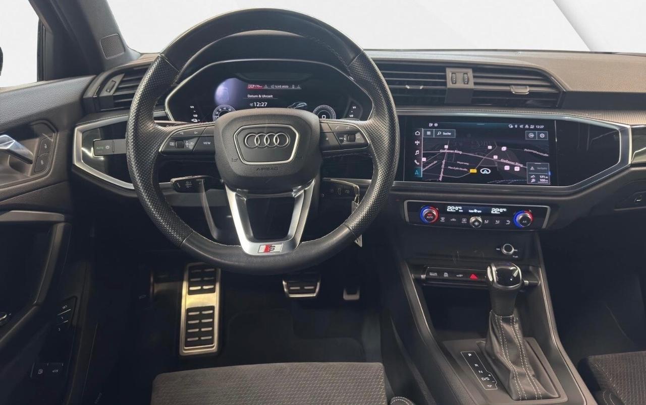 Audi Q3 45 TFSI S tronic S LINE interno esterno Cerchi Sonos