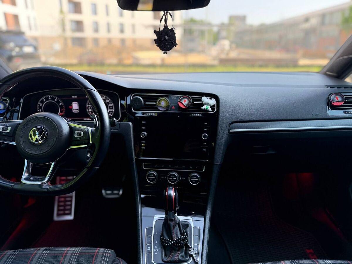 Volkswagen Golf 2.0 tsi Gti Performance 245cv dsg