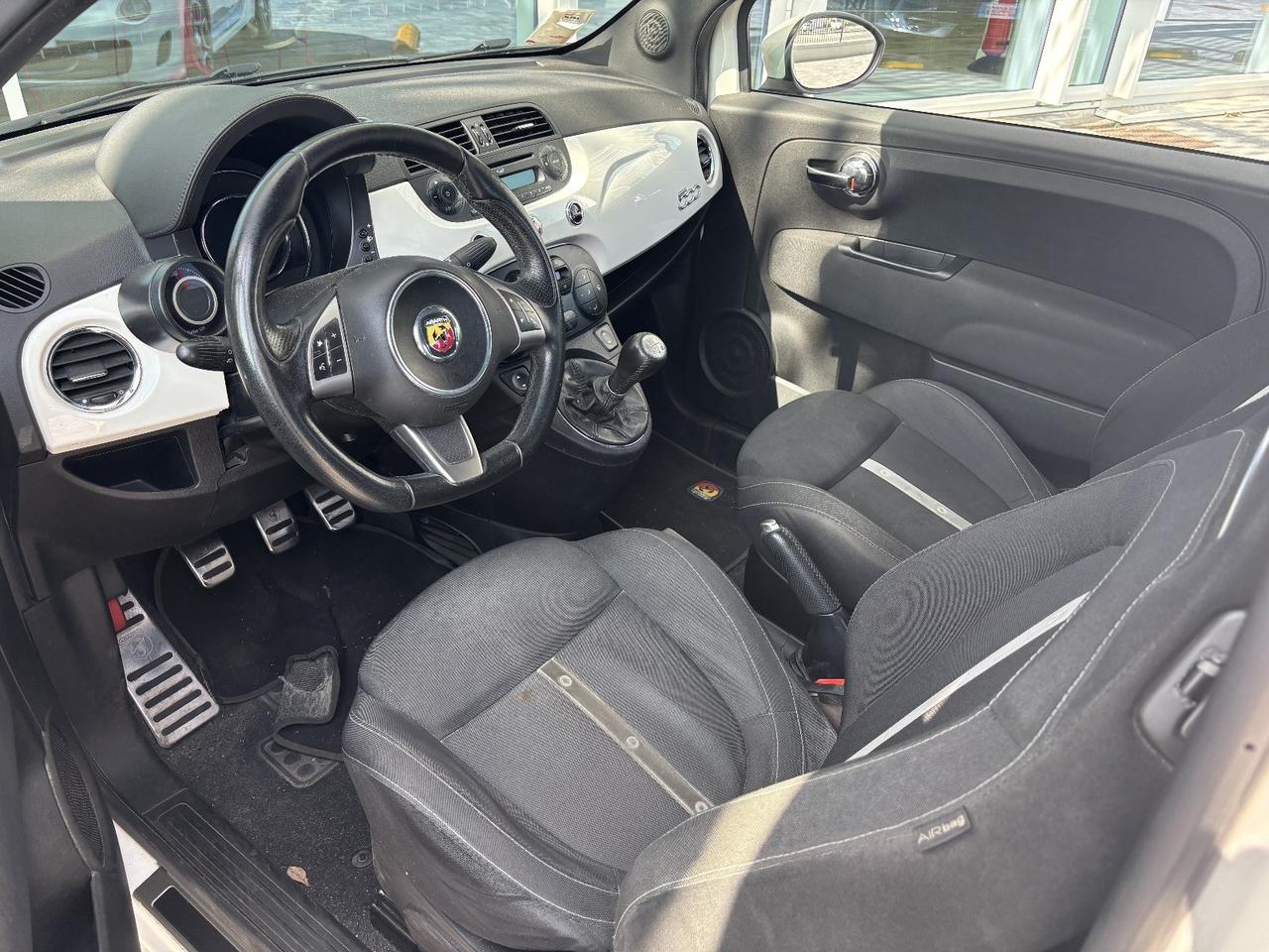 Abarth 595 1.4 Turbo T-Jet 140 CV